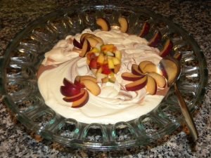 882798_555876517777011_1065360657_o