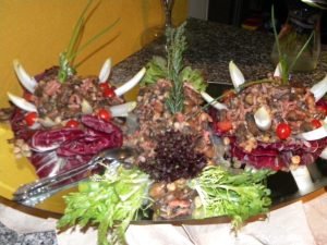 892273_555876124443717_1995933780_o (1)